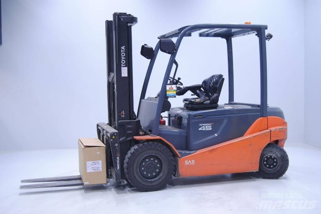 Toyota 8FBMT45 電動堆高機