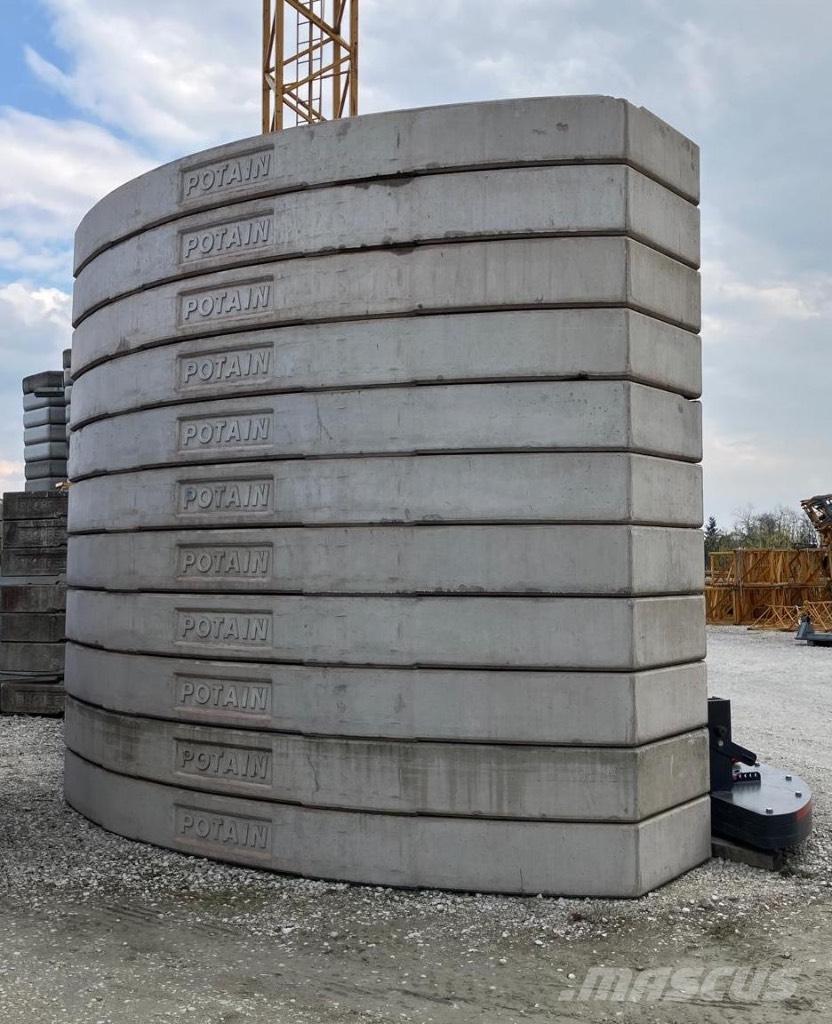 Potain Igo T 130 獨立吊掛起重機 吊車