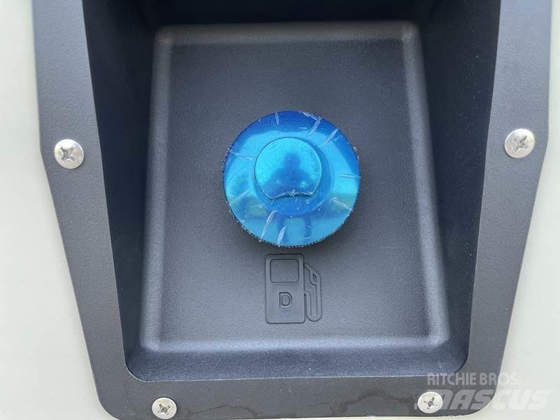Cummins 55 kVA 柴油發電機