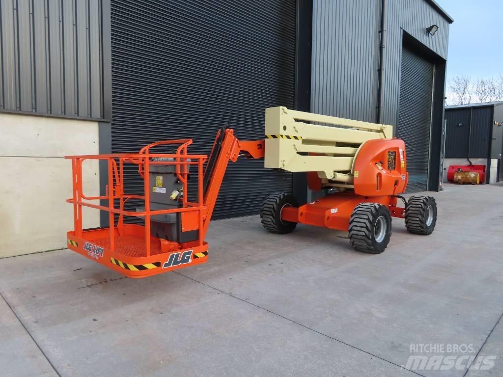 JLG 450 AJ 曲臂高空作業車