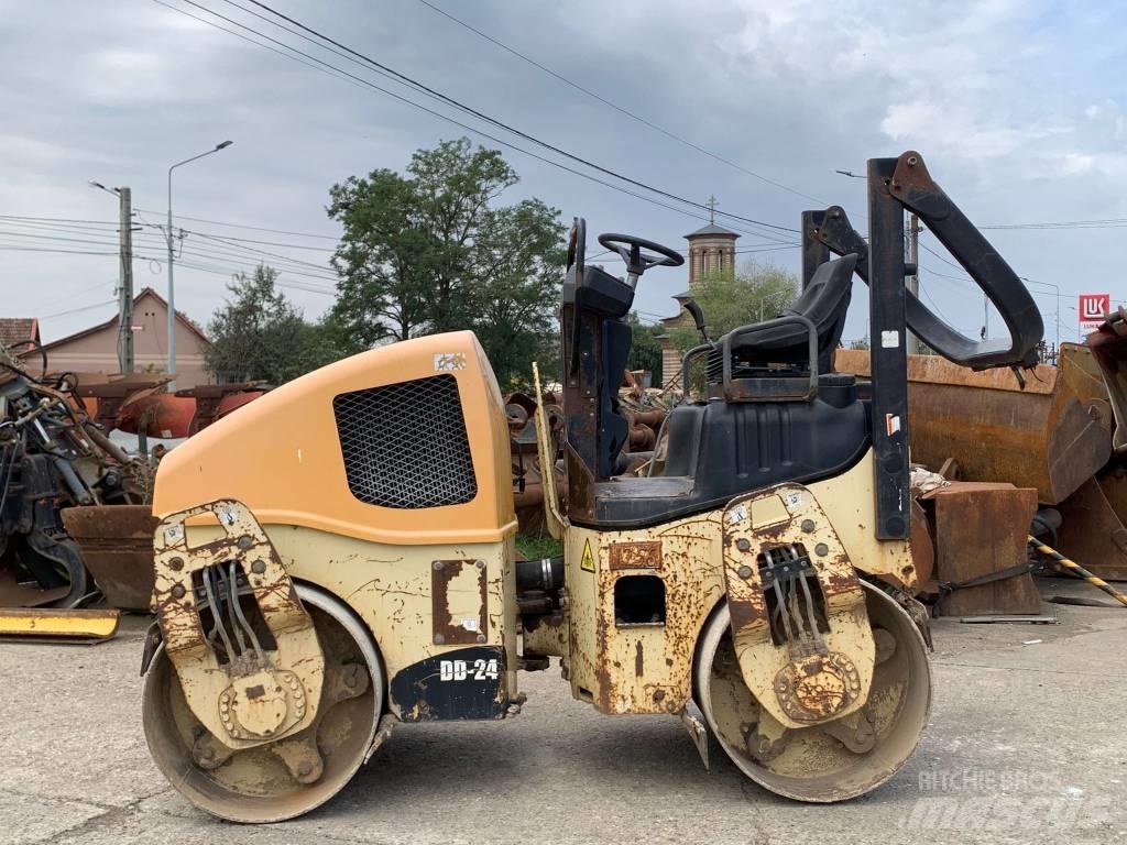 Volvo DD 24 雙輪滾壓機