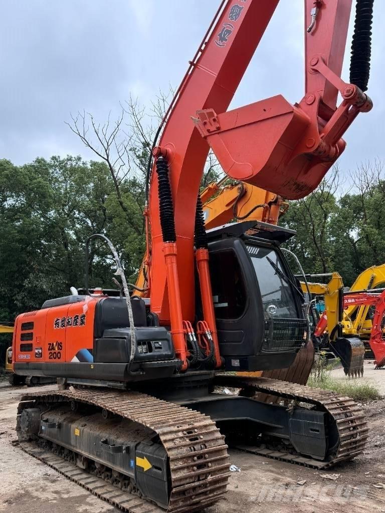 Hitachi ZX 200 履帶式 挖土機/掘鑿機/挖掘機