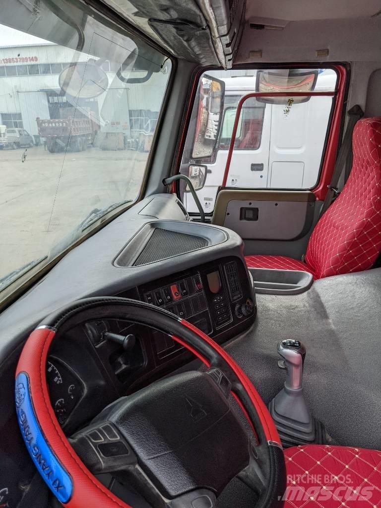Howo 375 8x4 傾卸式卡車