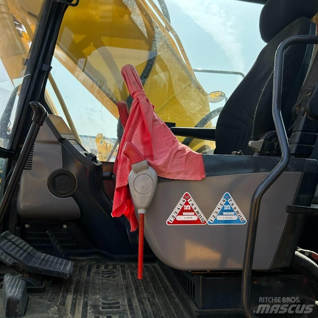 Komatsu 200-8 履帶式 挖土機/掘鑿機/挖掘機
