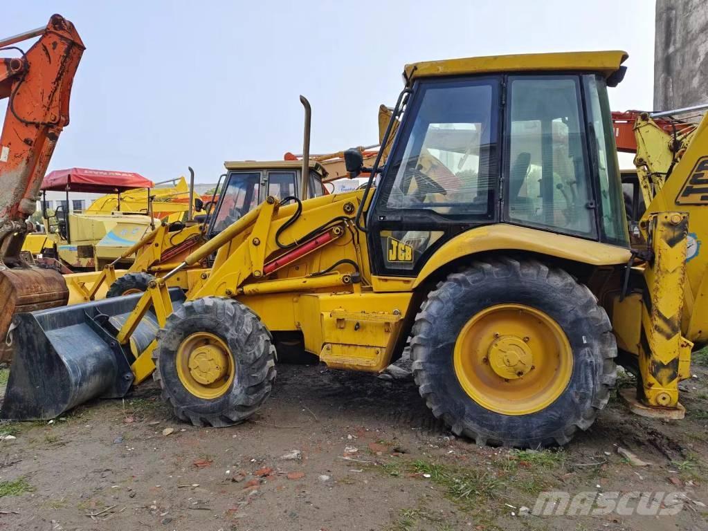JCB 3 CX 反鏟裝載機