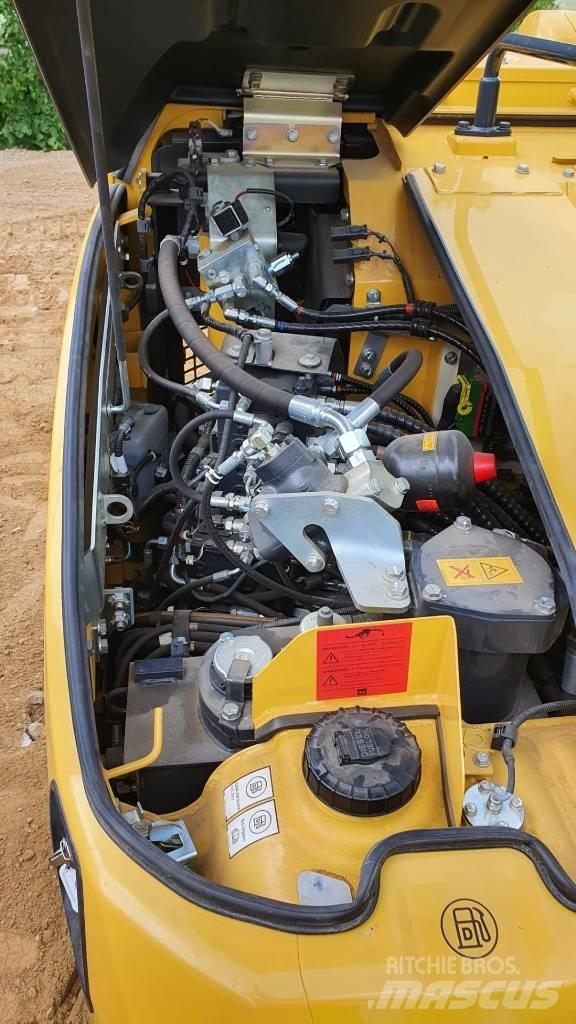 Komatsu PC88 MR-11E0 中型挖土機/掘鑿機/挖掘機 7t-12t