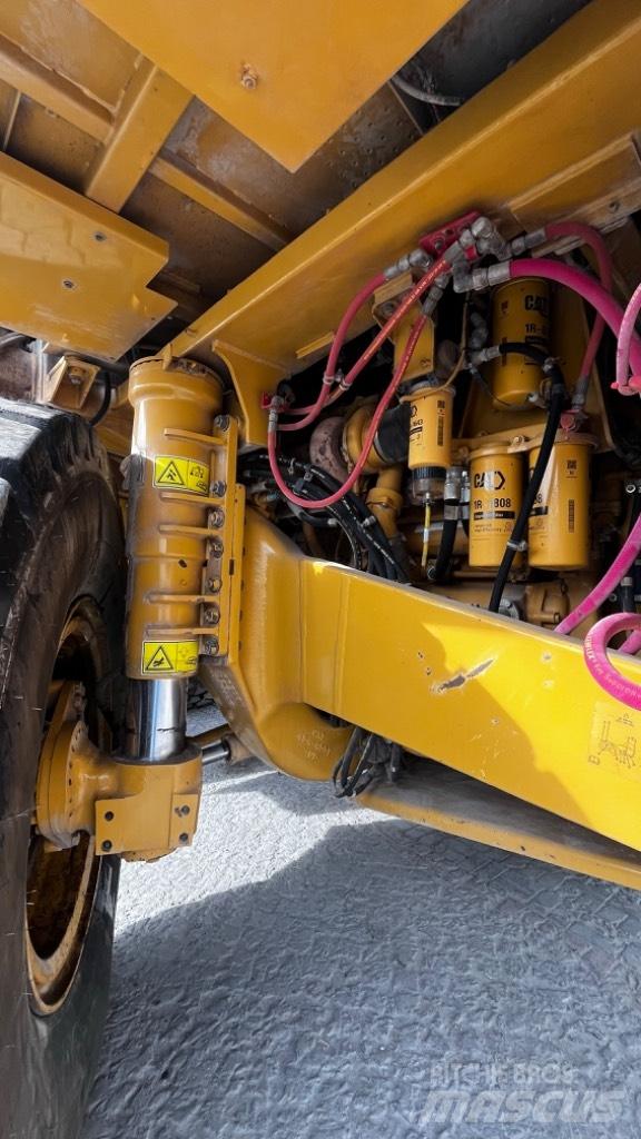 CAT 773 E 剛性傾卸卡車