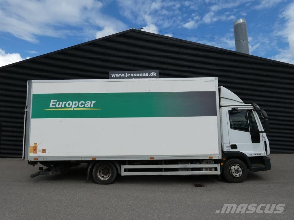 Iveco 90E 22 貨箱式卡車