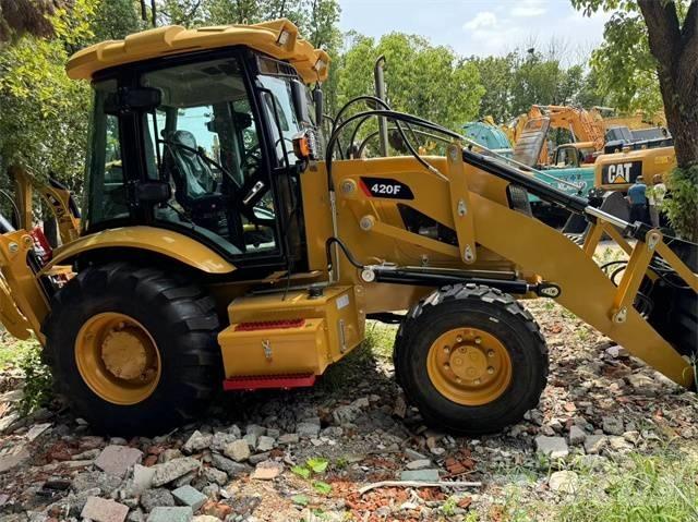 CAT 420 F 反鏟裝載機