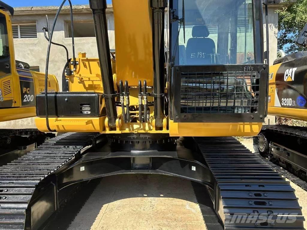 CAT 320 D 履帶式 挖土機/掘鑿機/挖掘機
