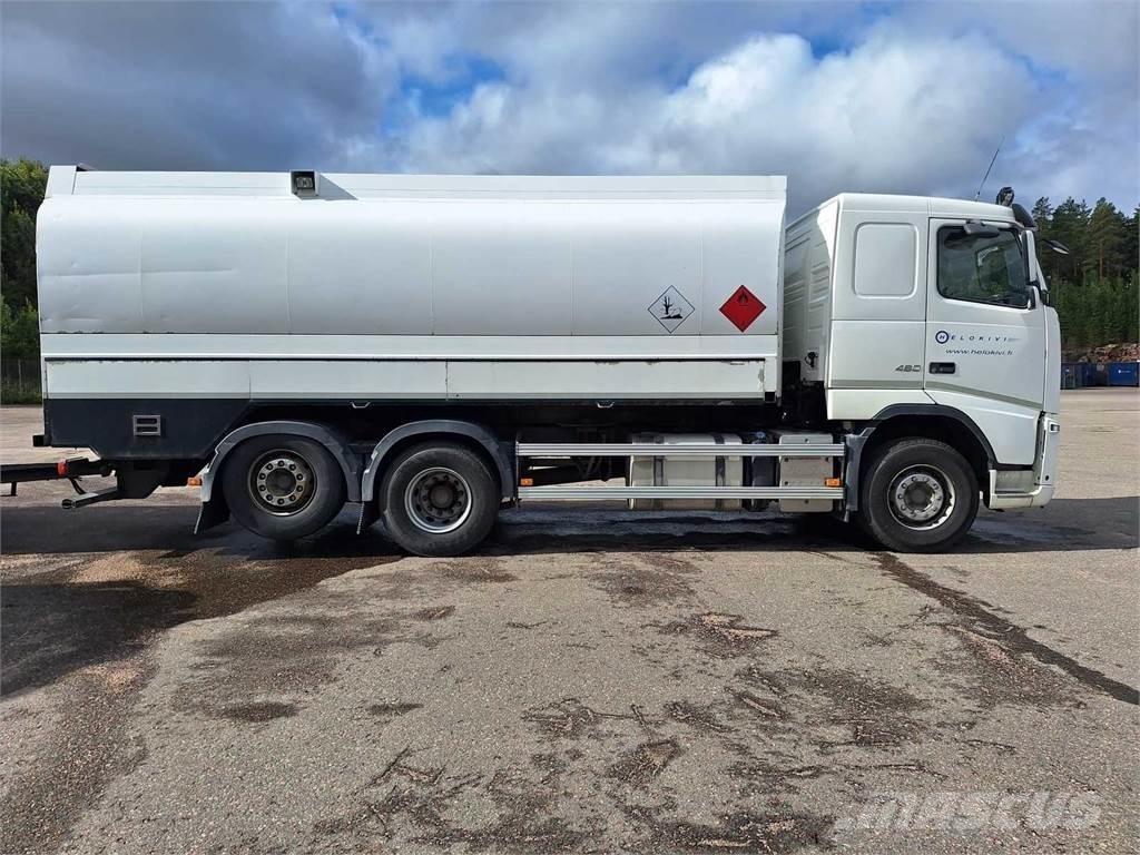 Volvo FH460 6X2 運油車
