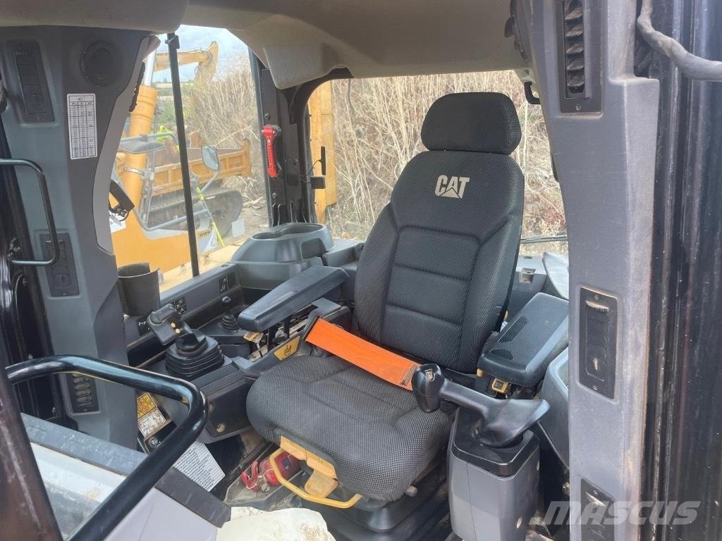 CAT D 6 LGP 履帶推土機
