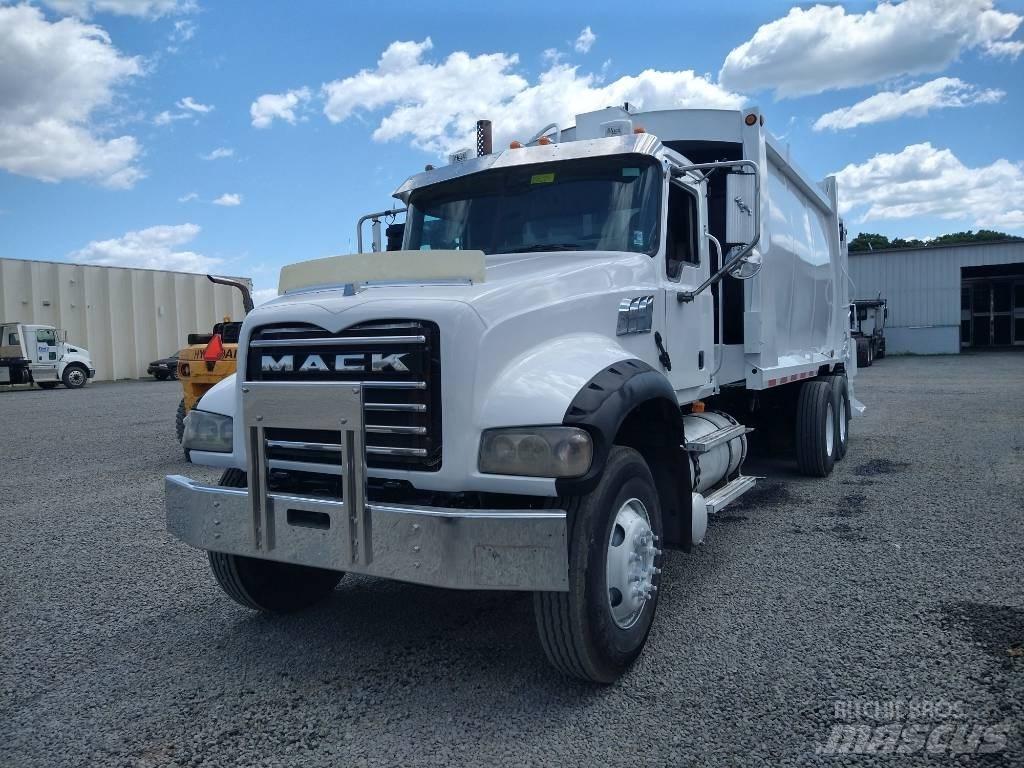 Mack GRANITE GU713 垃圾車