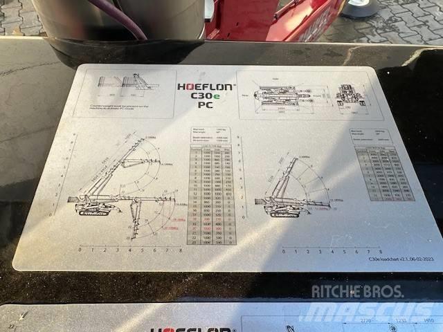 Hoeflon C30e 小型起重機