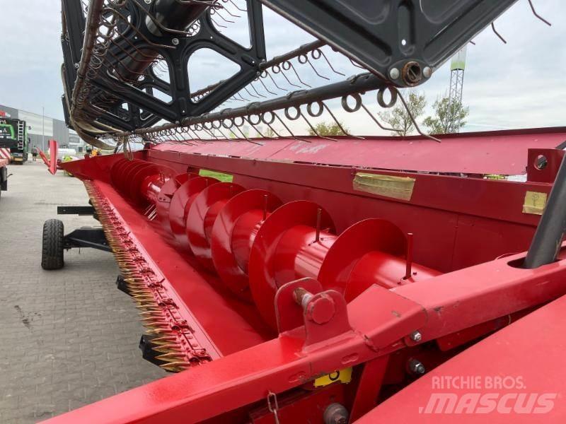 Case IH CASE 3050 聯合收割機頭