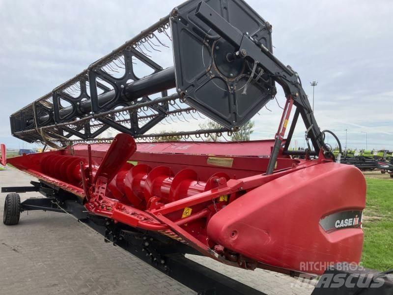 Case IH CASE 3050 聯合收割機頭