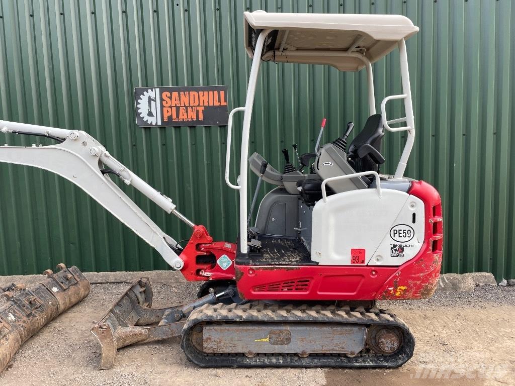 Takeuchi TB 216 小型挖土機/掘鑿機<7t(小型挖掘機)
