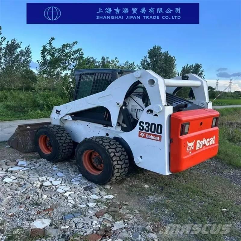 Bobcat s 300 滑移轉向裝載機