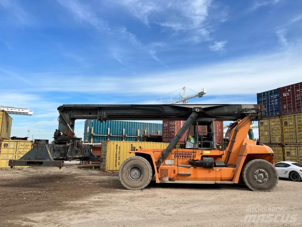 Kalmar DRF 450-60 S5 前伸型堆積機