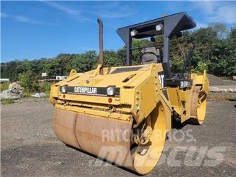 CAT CB 534 DXW 雙輪滾壓機