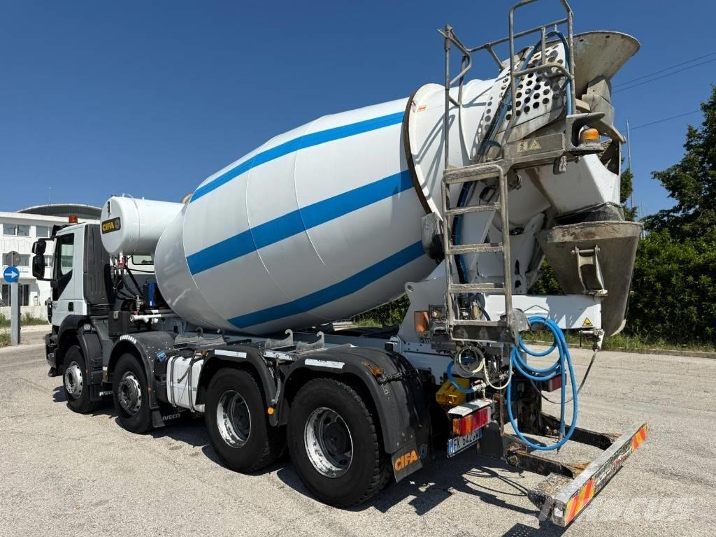 Iveco Trakker 500 混凝土車