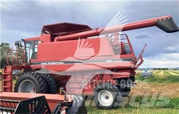 Case IH 1680 聯合收穫機