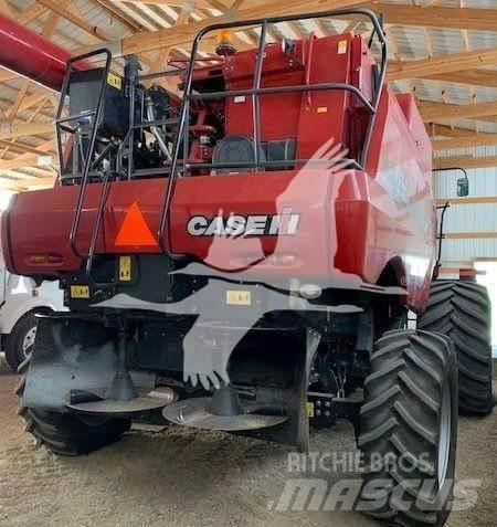 Case IH 7130 聯合收穫機