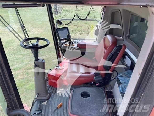 Case IH 8240 聯合收穫機