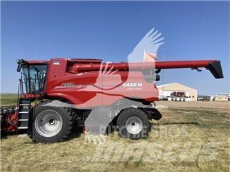 Case IH 8250 聯合收穫機
