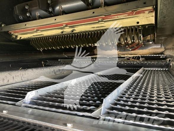 Case IH 8250 聯合收穫機