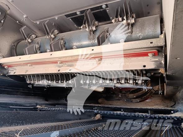 Case IH 8250 聯合收穫機