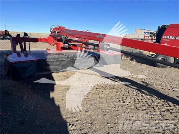 Case IH DC165 堆草機