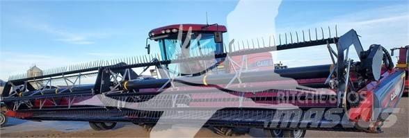 Case IH WD2104 堆草機