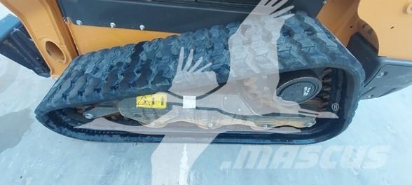 CASE TR310B 滑移轉向裝載機