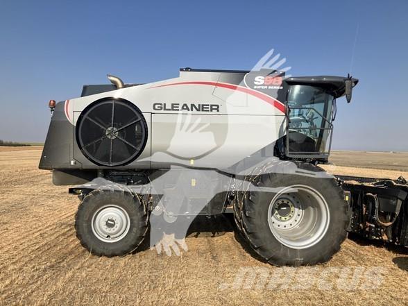 Gleaner S98 聯合收穫機