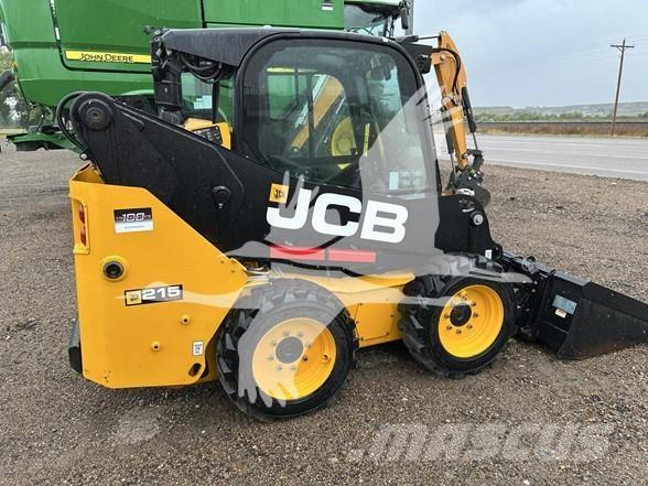 JCB 215 滑移轉向裝載機