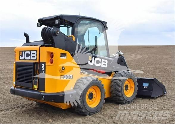 JCB 300 滑移轉向裝載機