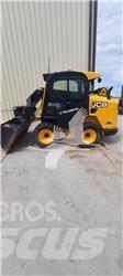 JCB 3TS-8W 滑移轉向裝載機