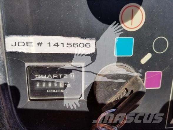 JLG 600AJ 曲臂高空作業車