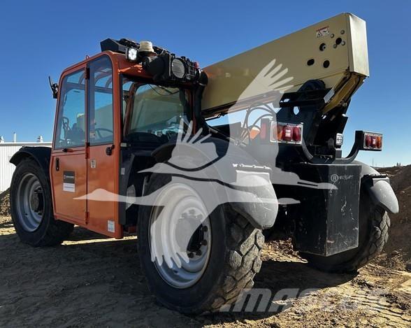 JLG G6-42A 伸縮臂操作車