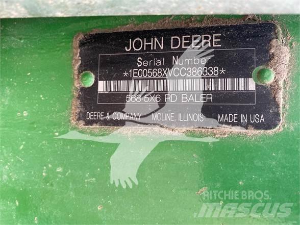 John Deere 568 圓型牧草打包機