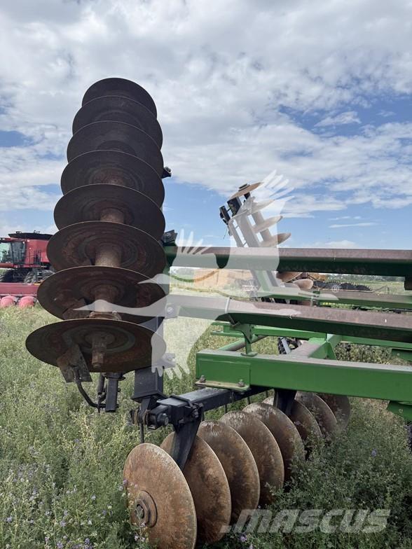 John Deere 630 圓盤耙