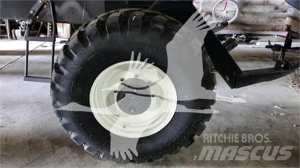 MAC DON 9352 堆草機