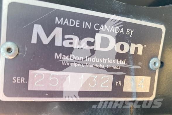 MAC DON FD75D 聯合收割機頭