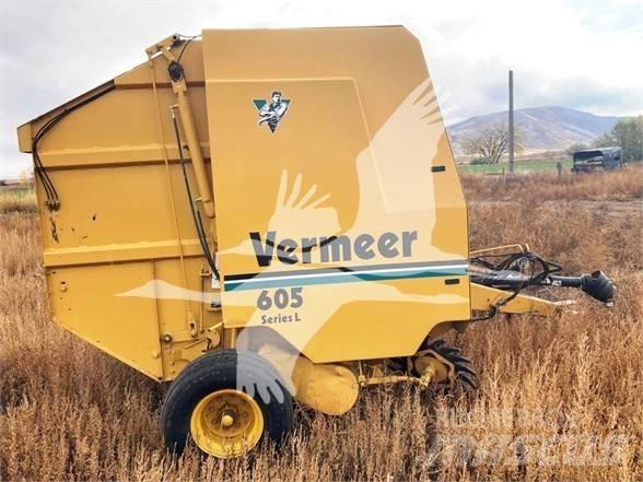 Vermeer 605L 圓型牧草打包機