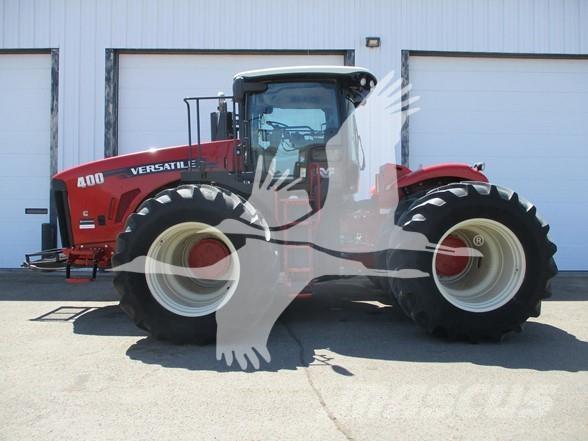 Versatile 400 曳引機