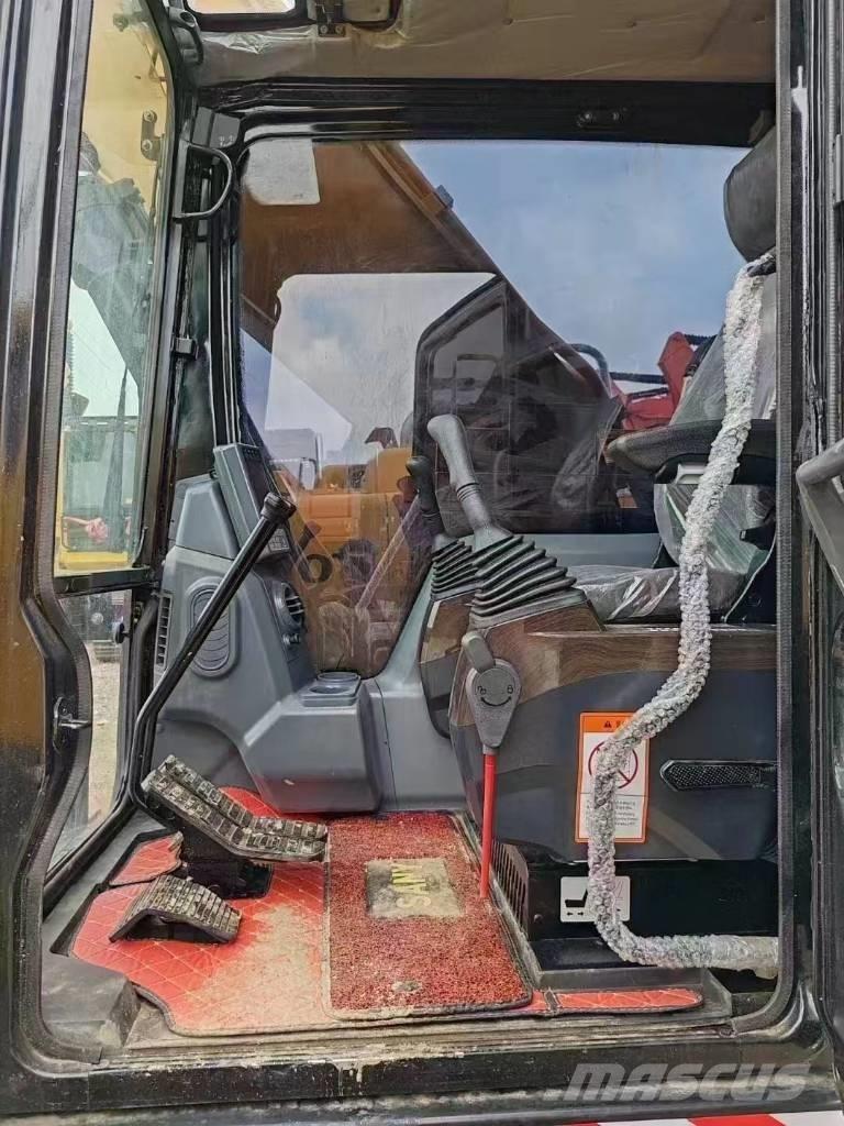 Sany SY215C 履帶式 挖土機/掘鑿機/挖掘機