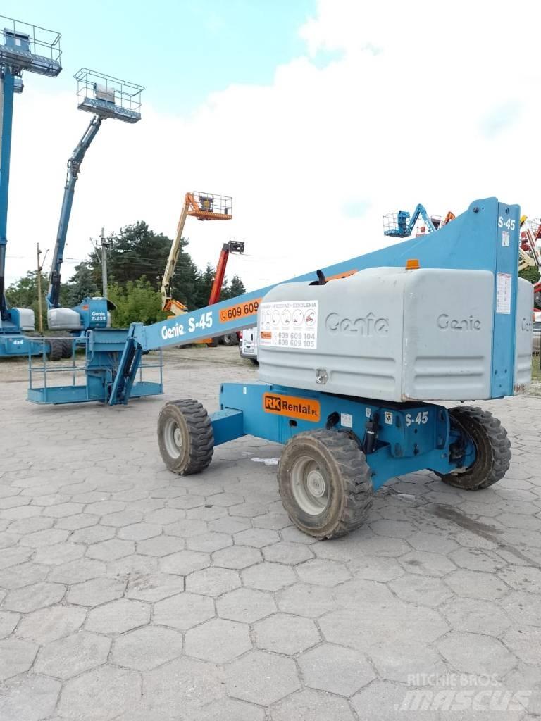 Genie S 45 伸縮臂高空作業車