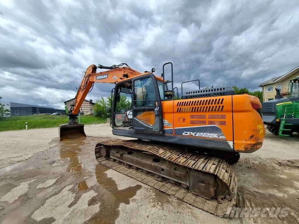 Doosan DX 225 LC-5 履帶式 挖土機/掘鑿機/挖掘機
