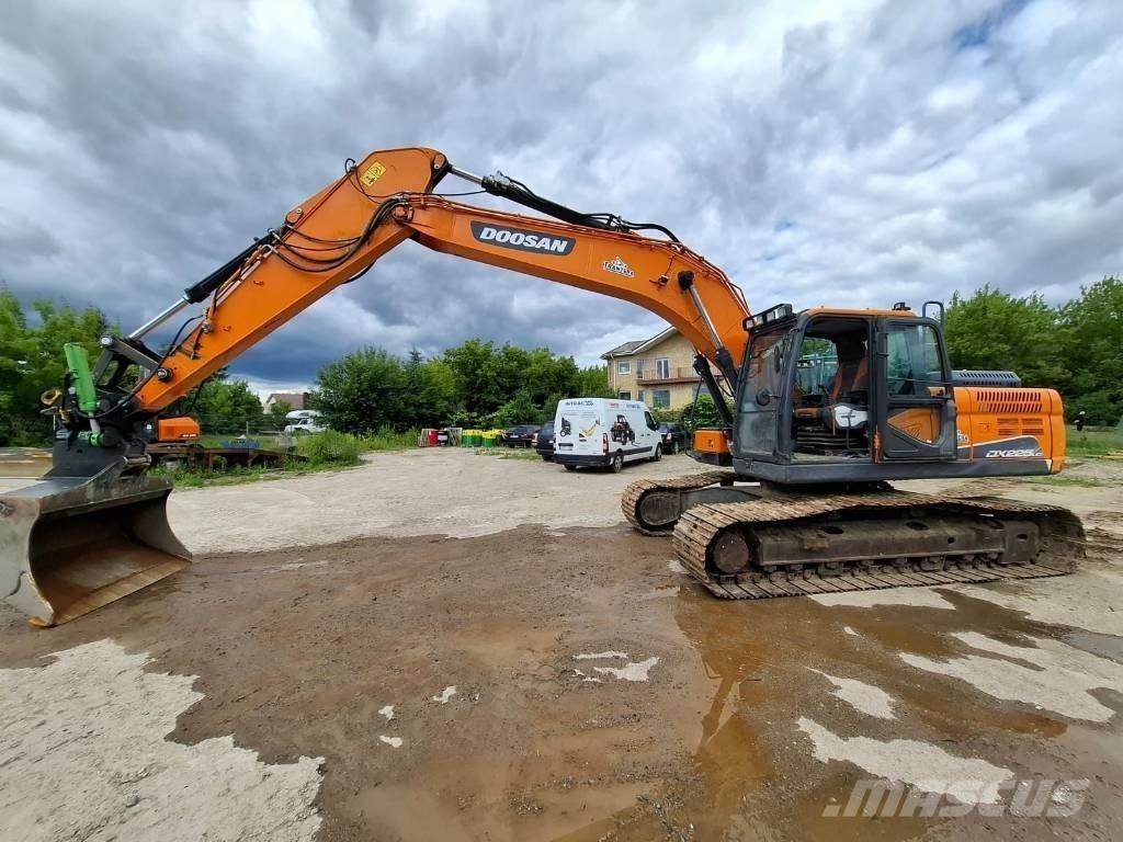 Doosan DX 225 LC-5 履帶式 挖土機/掘鑿機/挖掘機
